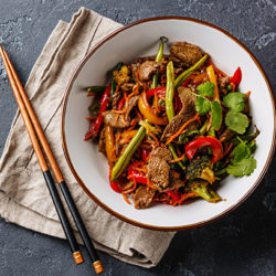 B'gan Hot Beef Stir-Fry